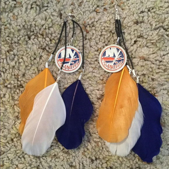 NY Islanders Hockey Vintage Feather Earrings Bracelet Set Y2K Sports Gift NEW - Picture 2 of 6